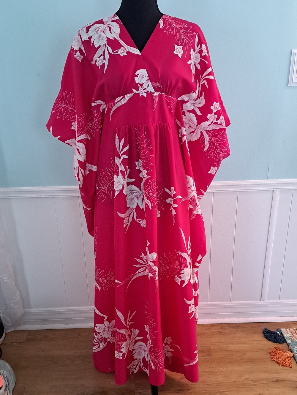 ROYAL PALM HAWAII Vintage Mumu Magenta And White Orchid Print, Like New, S/M